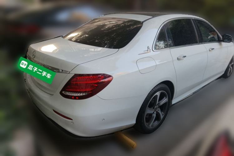 Used Mercedes-Benz E-Class 2017 E 300 L Sport Luxury Edition Exterior 5