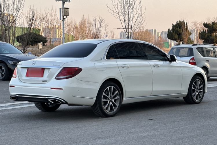 Used Mercedes-Benz E-Class 2017 E 200 L 4MATIC Exterior 7