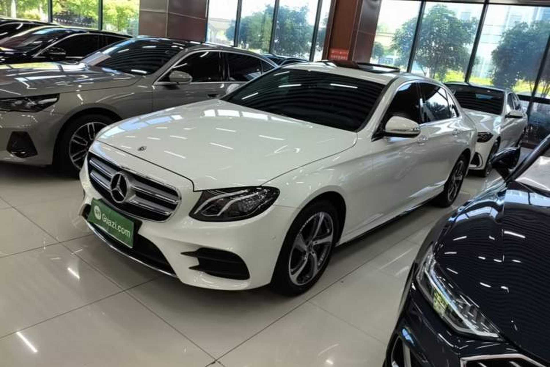 Used Mercedes-Benz E-Class 2017 E 300 L Sporty and Stylish Model Front Left 45 Deg