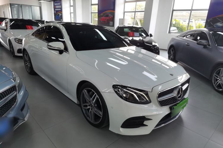 Used Mercedes-Benz E-Class 2017 E 200 Coupe Front Right 45 Deg