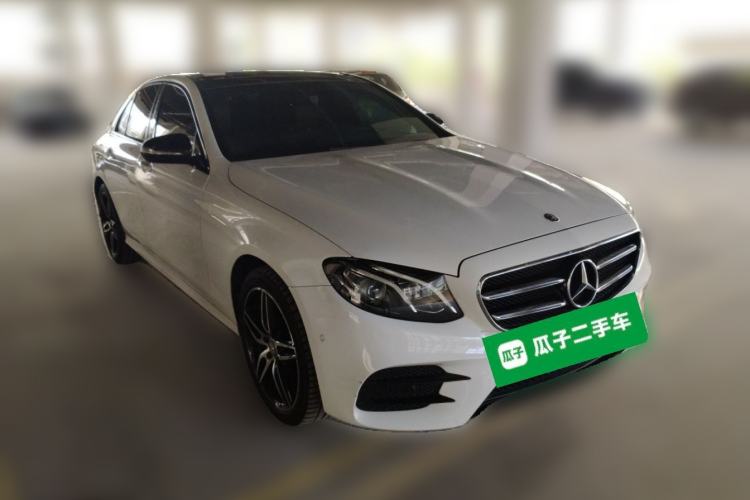 Used Mercedes-Benz E-Class 2017 E 200 Sport 4MATIC Front Right 45 Deg