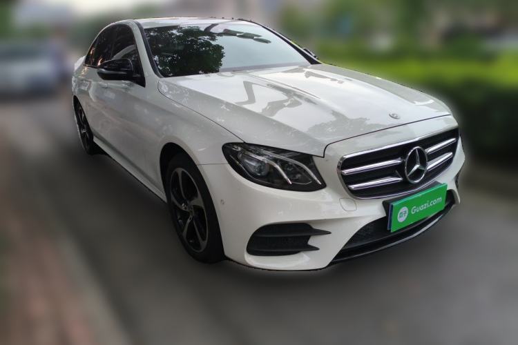 Used Mercedes-Benz E-Class 2017 Facelift E 200 Sport 4MATIC Front Right 45 Deg