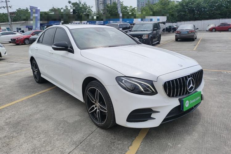Used Mercedes-Benz E-Class 2017 E 200 Sport 4MATIC Front Right 45 Deg