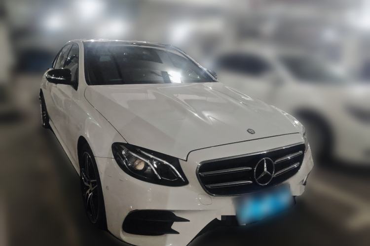 Used Mercedes-Benz E-Class 2017 E 300 Sport Edition Front Right 45 Deg