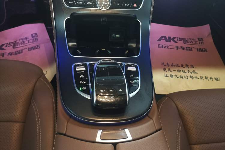 Used Mercedes-Benz E-Class 2017 E 300 L Sport Luxury Edition Gear Lever