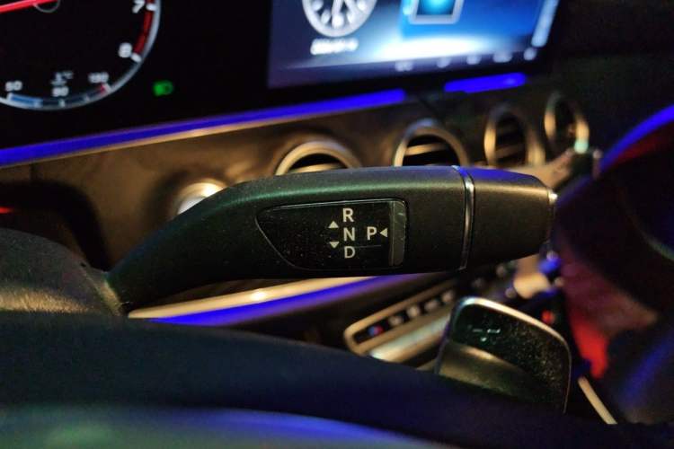 Used Mercedes-Benz E-Class 2017 E 200 L Sport 4MATIC Gear Lever