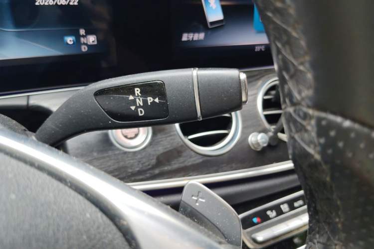 Used Mercedes-Benz E-Class 2017 E 200 L Sport 4MATIC Gear Lever