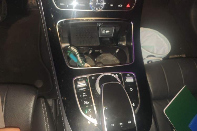 Used Mercedes-Benz E-Class 2017 E 300 Coupe Gear Lever