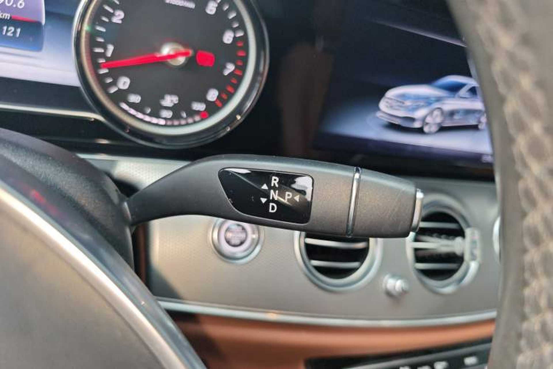 Used Mercedes-Benz E-Class 2017 E 200 Sport Gear Lever