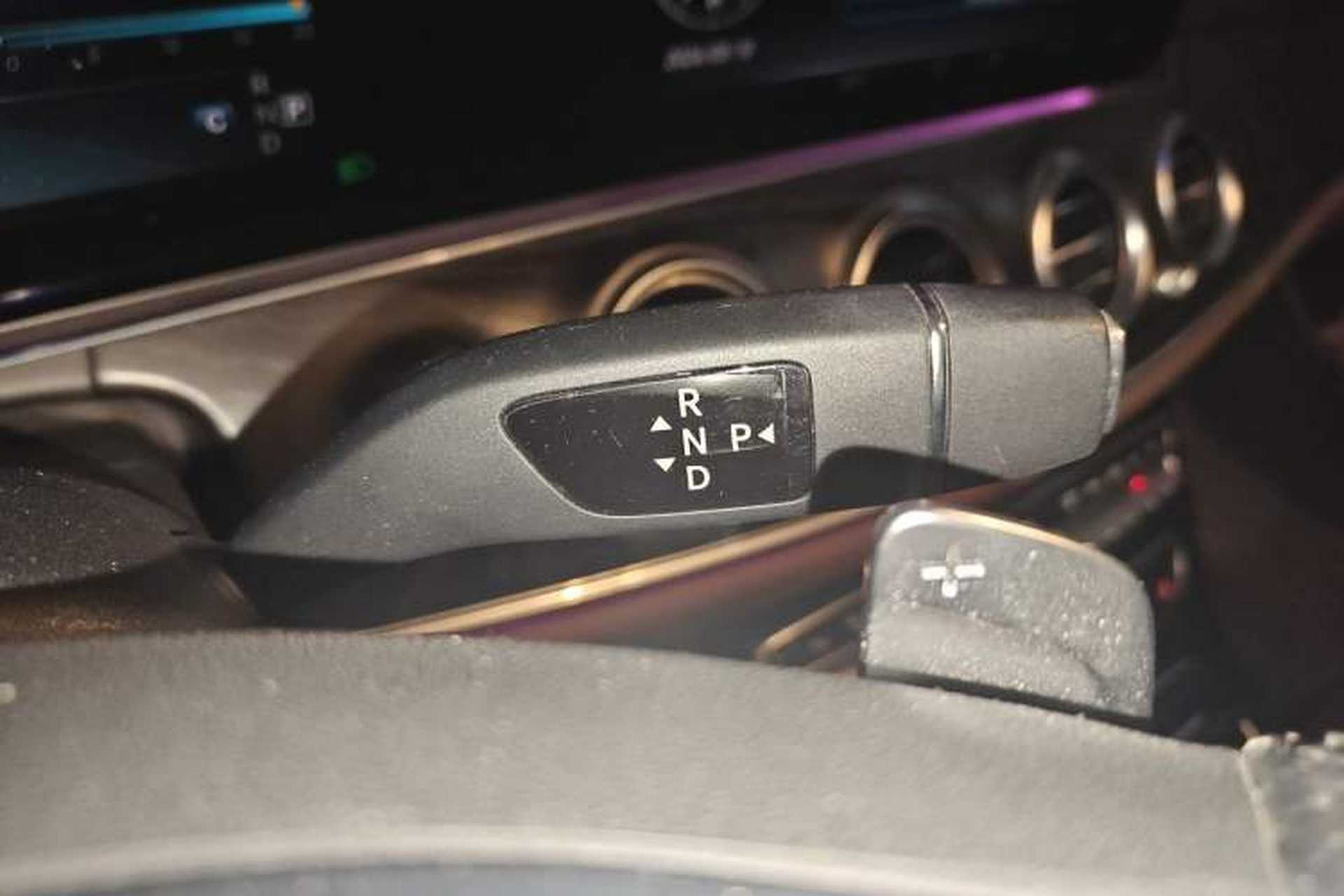 Used Mercedes-Benz E-Class 2017 E 300 L Sporty and Stylish Model Gear Lever