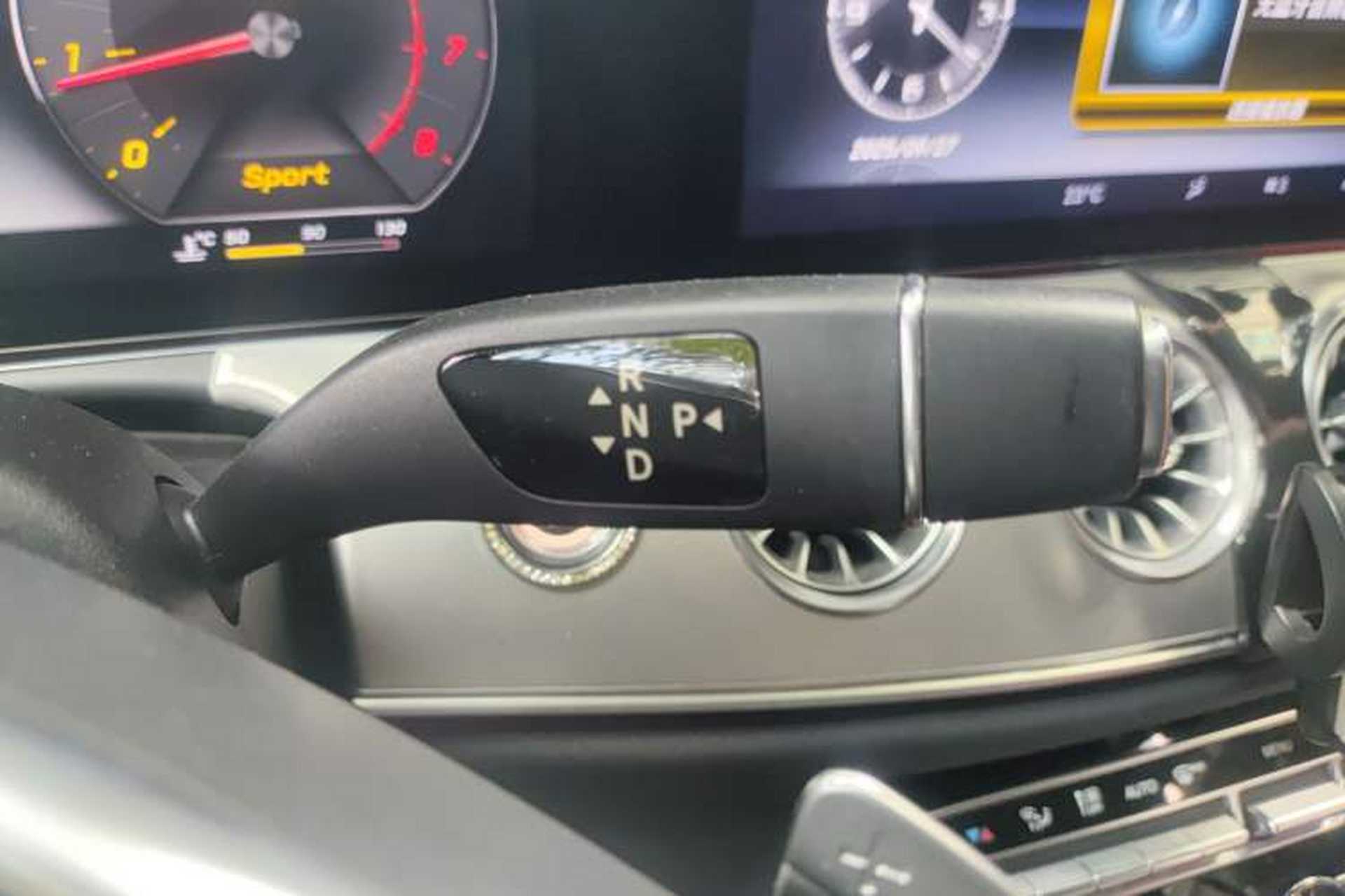 Used Mercedes-Benz E-Class 2017 E 200 4MATIC Coupe Gear Lever