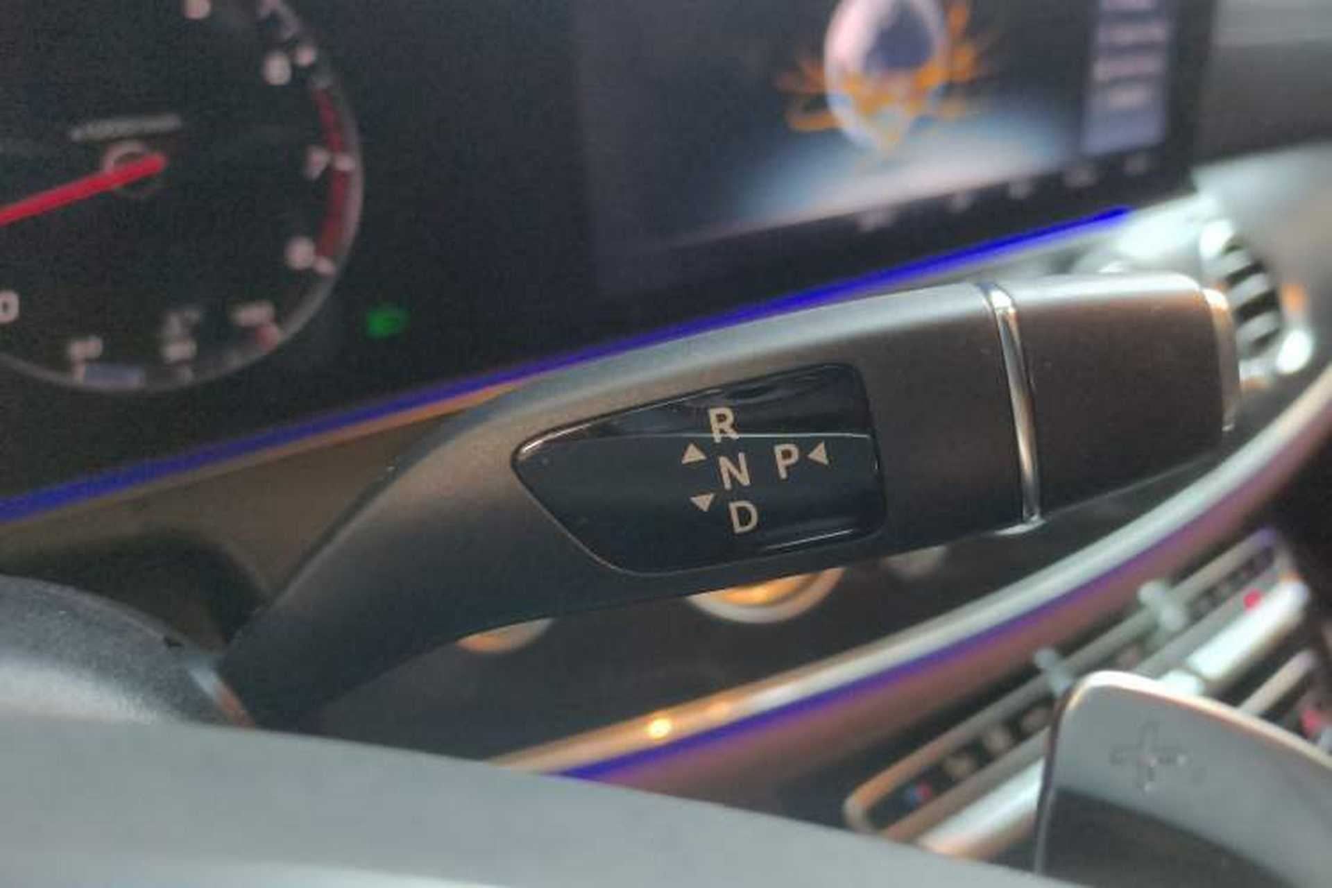 Used Mercedes-Benz E-Class 2017 E 300 L Sport Luxury Edition Gear Lever