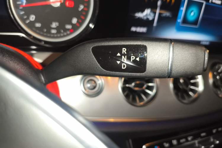 Used Mercedes-Benz E-Class 2017 E 200 Coupe Gear Lever