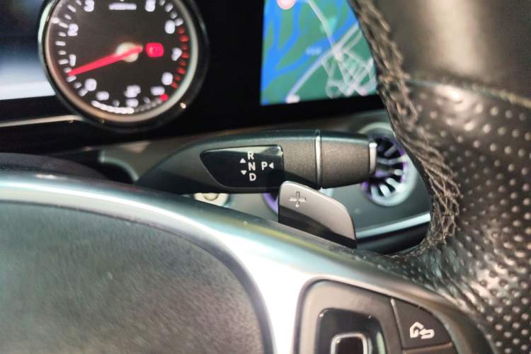 Used Mercedes-Benz E-Class 2017 E 200 Coupe Gear Lever