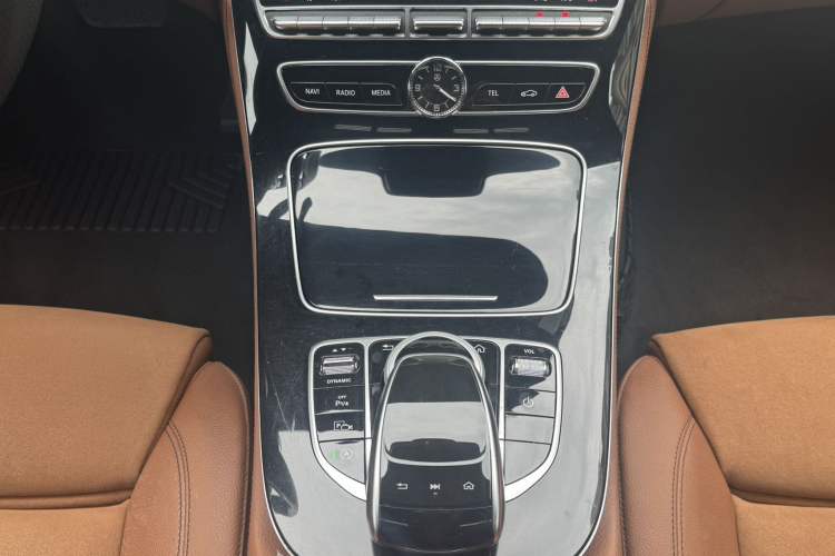 Used Mercedes-Benz E-Class 2017 E 200 Sport Gear Lever