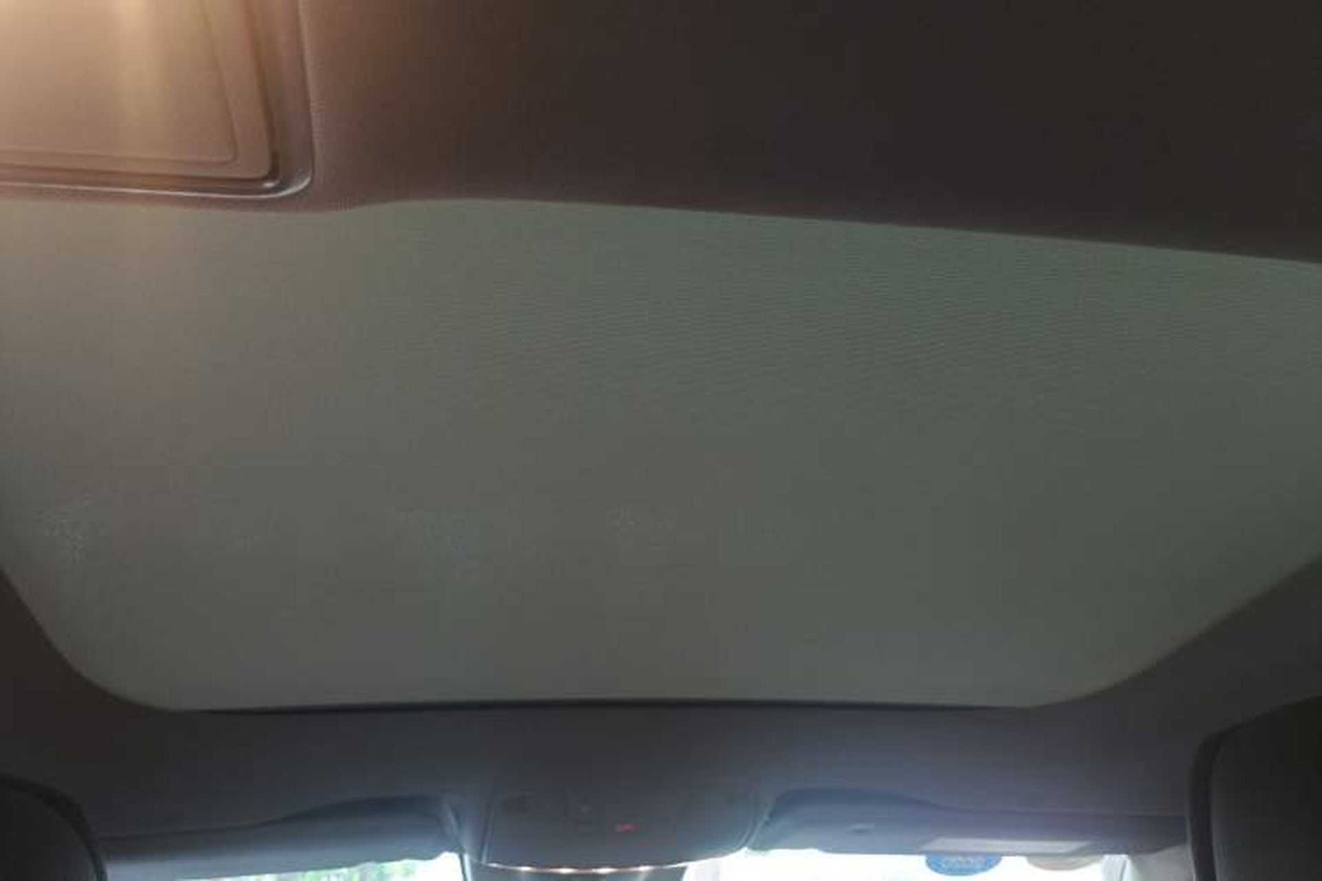 Used Mercedes-Benz E-Class 2017 E 300 L Sport Luxury Edition Headliner