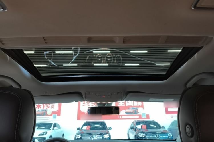 Used Mercedes-Benz E-Class 2017 E 300 L Sporty and Stylish Model Headliner