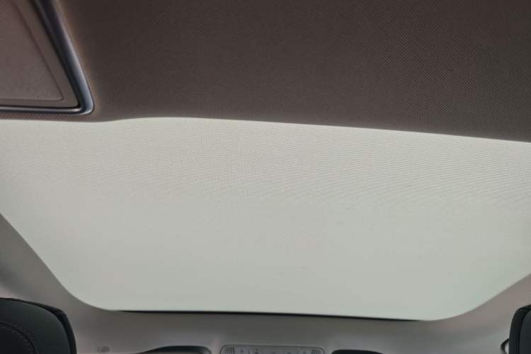 Used Mercedes-Benz E-Class 2017 E 300 L Luxury Model Headliner