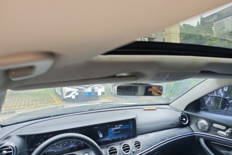 Used Mercedes-Benz E-Class 2017 E 200 L Sport 4MATIC Headliner
