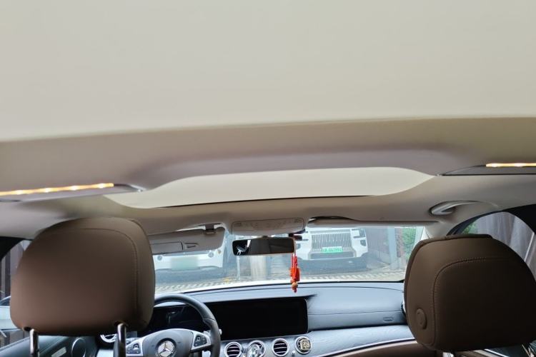 Used Mercedes-Benz E-Class 2017 E 300 L Sport Luxury Edition Headliner