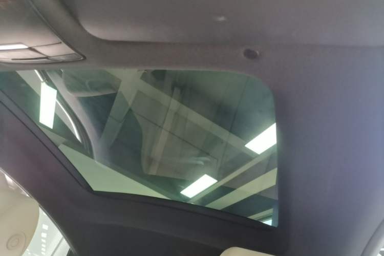 Used Mercedes-Benz E-Class 2017 E 200 Coupe Headliner