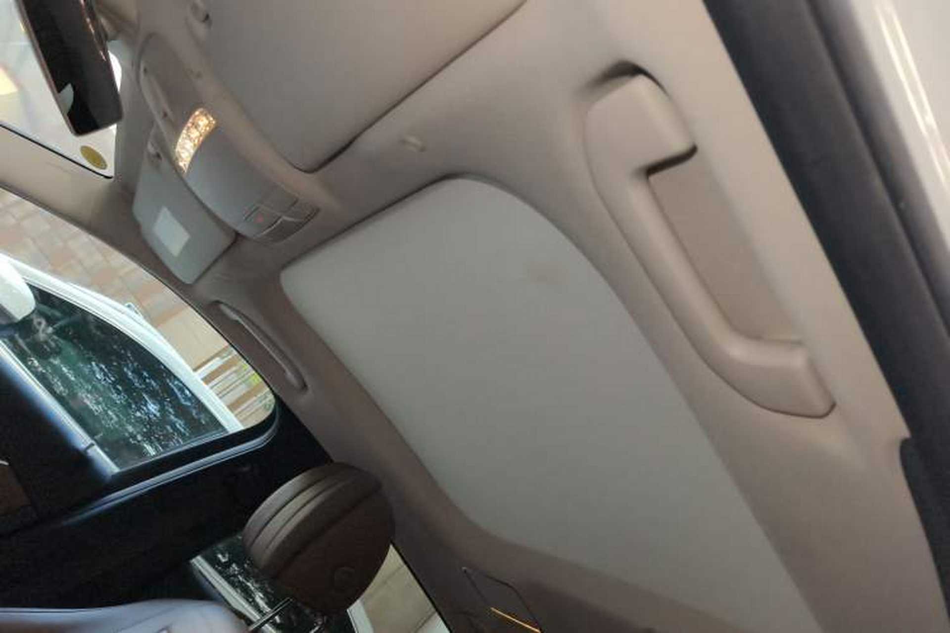 Used Mercedes-Benz E-Class 2017 E 300 L Sport Luxury Edition Headliner