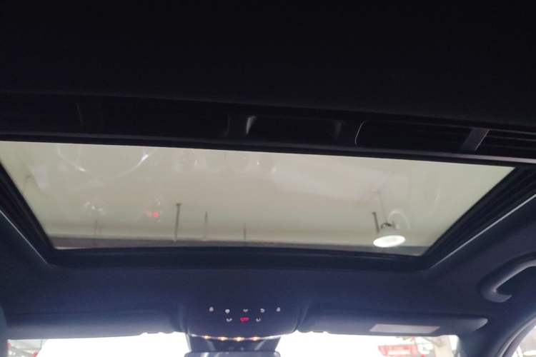 Used Mercedes-Benz E-Class 2017 E 200 Sport 4MATIC Headliner