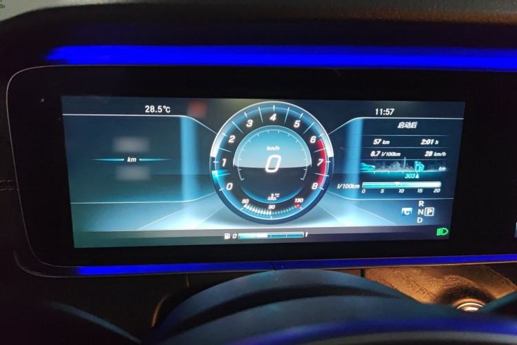 Used Mercedes-Benz E-Class 2017 E 300 L Sporty and Stylish Model Instrument Cluster