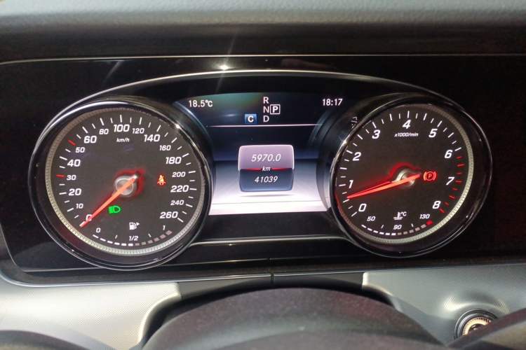 Used Mercedes-Benz E-Class 2017 E 200 4MATIC Coupe Instrument Cluster