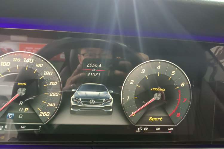 Used Mercedes-Benz E-Class 2017 E 200 Coupe Instrument Cluster