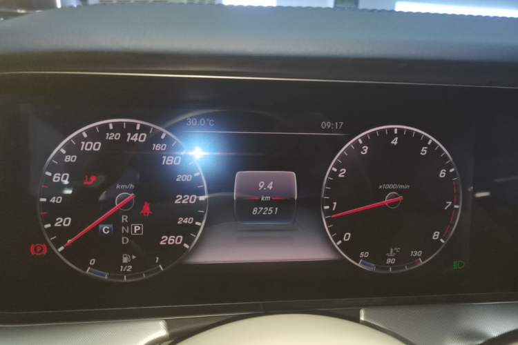 Used Mercedes-Benz E-Class 2017 E 200 Coupe Instrument Cluster