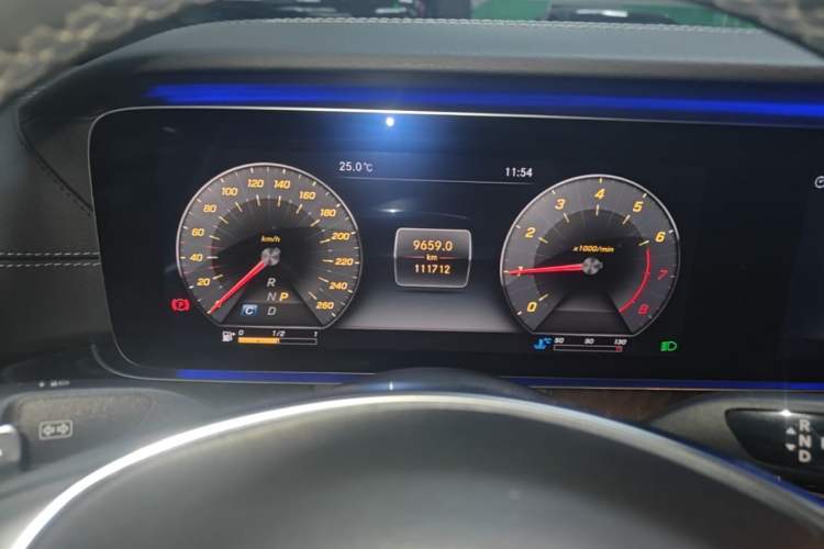 Used Mercedes-Benz E-Class 2017 E 300 L Sport Luxury Edition Instrument Cluster