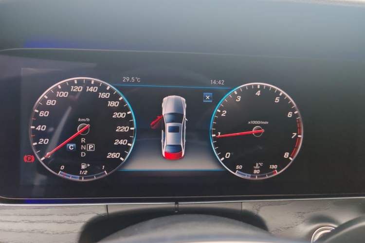 Used Mercedes-Benz E-Class 2017 E 200 L Sport 4MATIC Instrument Cluster