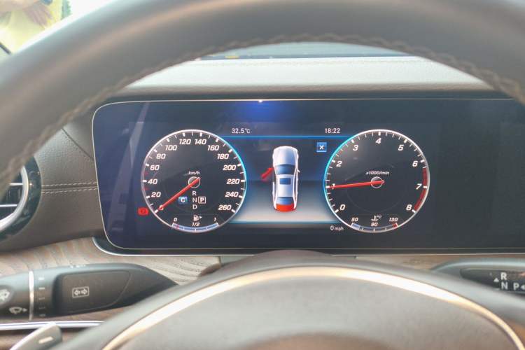 Used Mercedes-Benz E-Class 2017 E 300 L Luxury Model Instrument Cluster