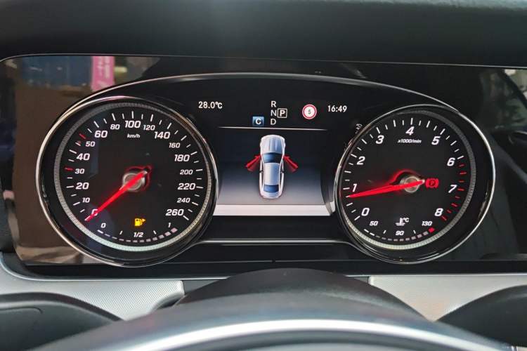 Used Mercedes-Benz E-Class 2017 E 200 4MATIC Coupe Instrument Cluster