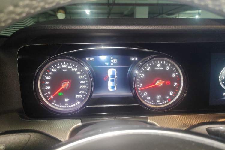 Used Mercedes-Benz E-Class 2017 E 300 Sport Edition Instrument Cluster