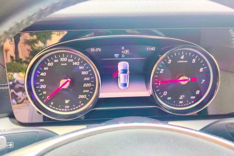 Used Mercedes-Benz E-Class 2017 E 200 Coupe Instrument Cluster