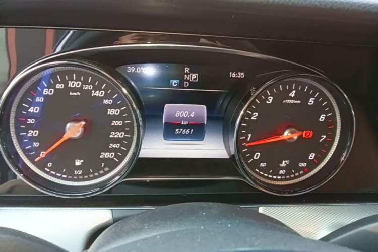 Used Mercedes-Benz E-Class 2017 E 200 Sport Instrument Cluster