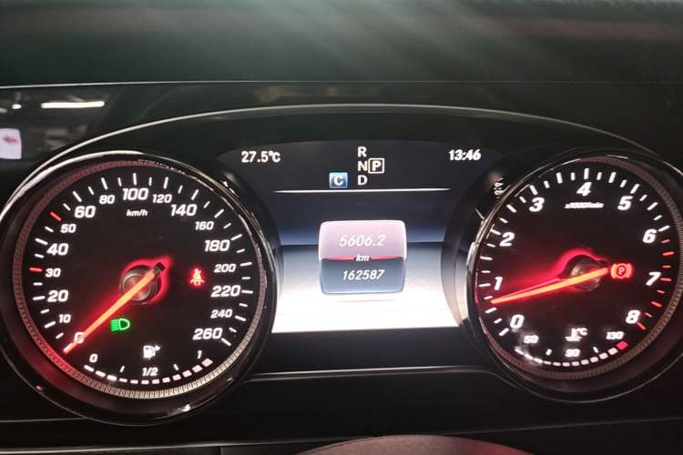 Used Mercedes-Benz E-Class 2017 E 200 Sport 4MATIC Instrument Cluster