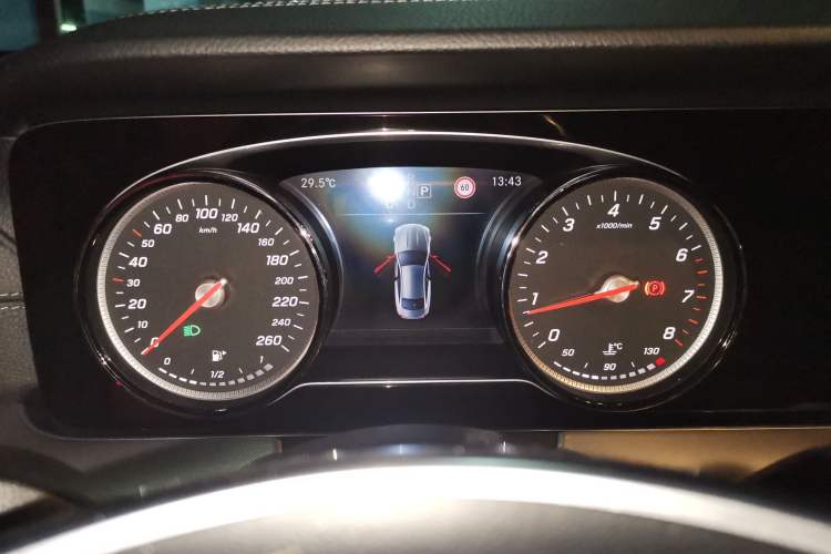 Used Mercedes-Benz E-Class 2017 E 200 Coupe Instrument Cluster