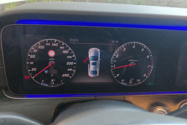 Used Mercedes-Benz E-Class 2017 E 300 L Sport Luxury Edition Instrument Cluster