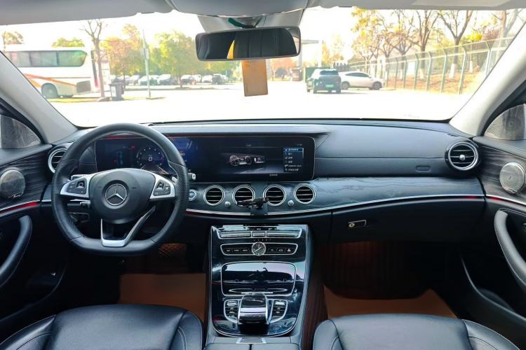Used Mercedes-Benz E-Class 2017 E 320 L Sport 4MATIC Interior 1