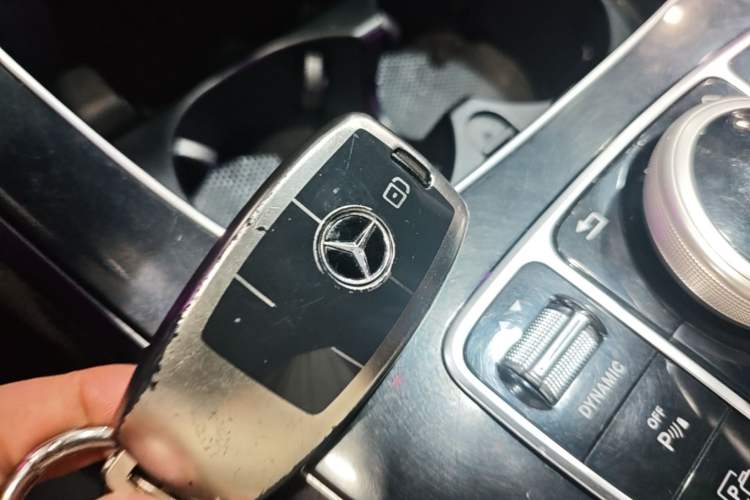 Used Mercedes-Benz E-Class 2017 E 200 Sport 4MATIC Interior 1