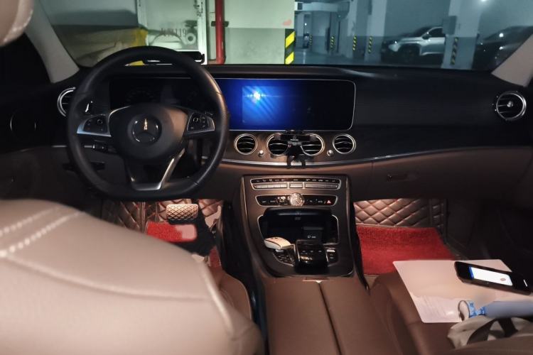 Used Mercedes-Benz E-Class 2017 E 300 L Sport Luxury Edition Interior 2