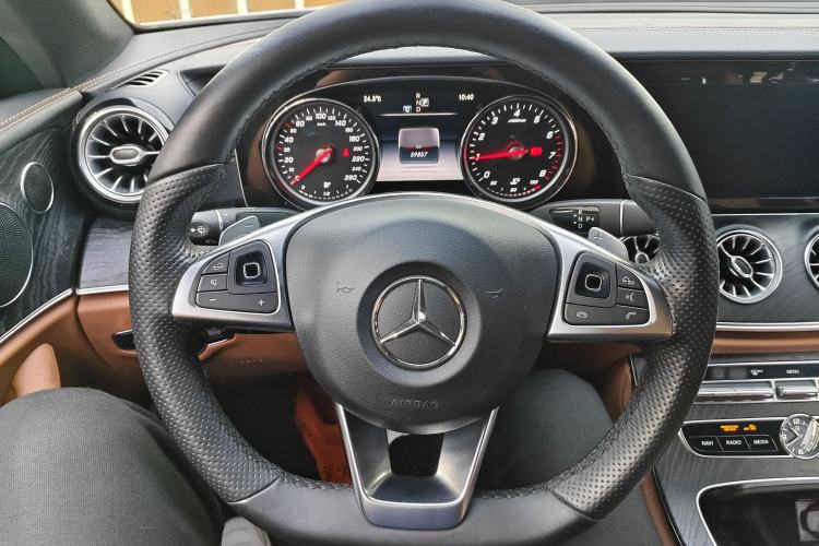 Used Mercedes-Benz E-Class 2017 E 200 4MATIC Coupe Interior 2