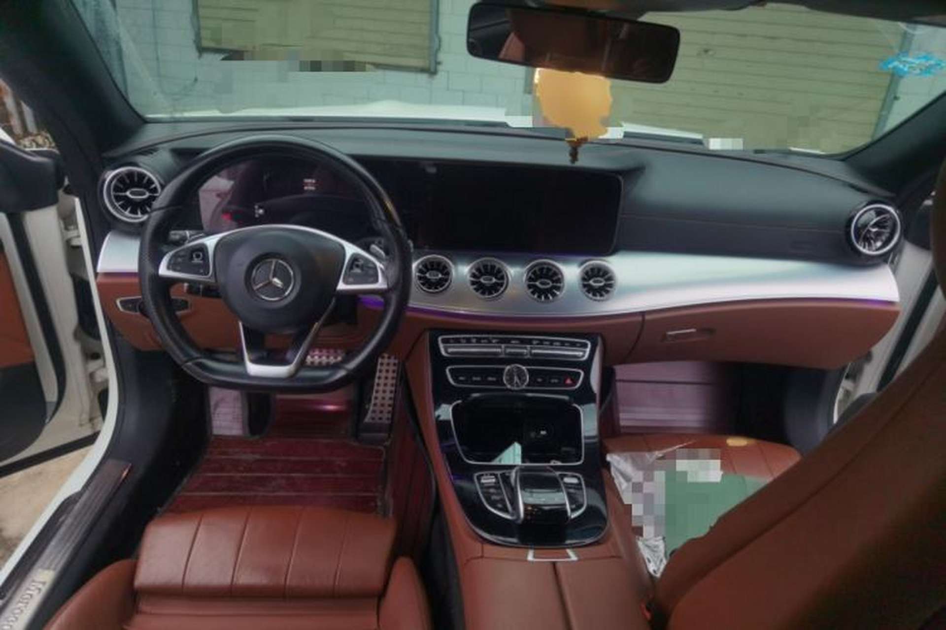 Used Mercedes-Benz E-Class 2017 E 200 Coupe Interior 2