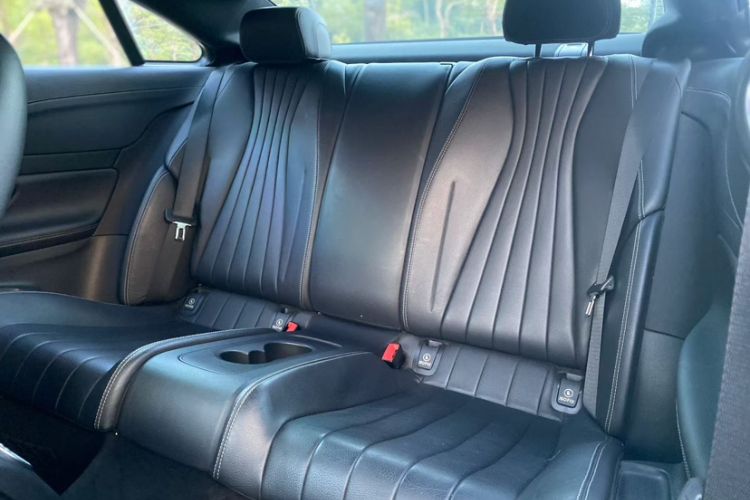 Used Mercedes-Benz E-Class 2017 E 200 4MATIC Coupe Interior 3