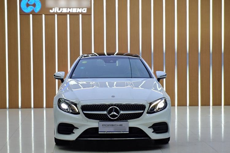 Used Mercedes-Benz E-Class 2017 E 200 4MATIC Coupe Interior 4