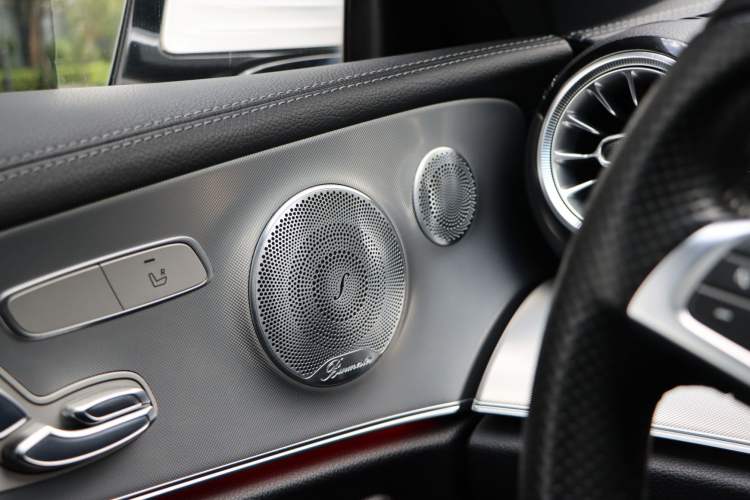 Used Mercedes-Benz E-Class 2017 E 200 Coupe Interior 6