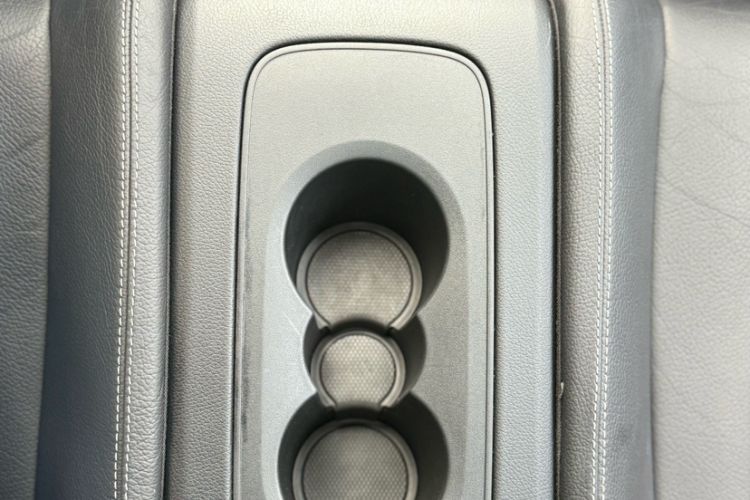 Used Mercedes-Benz E-Class 2017 E 200 4MATIC Coupe Interior 6